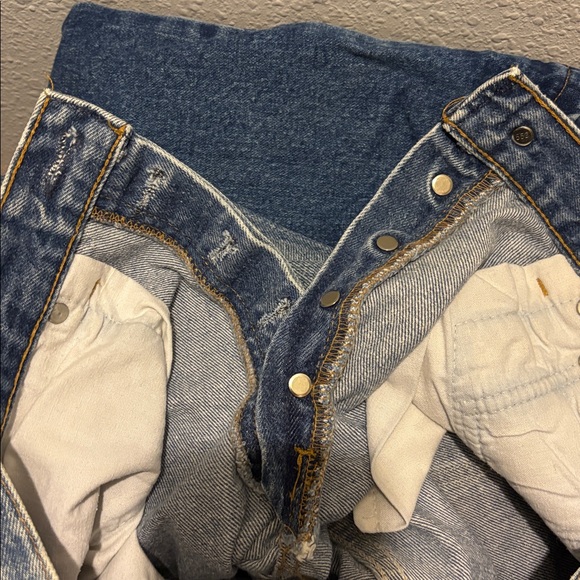 Vintage 501 Levi Jeans - Picture 8 of 8